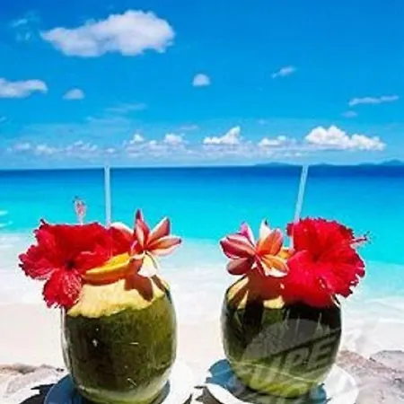 Holidays Costa Del Sol Benalbeach *